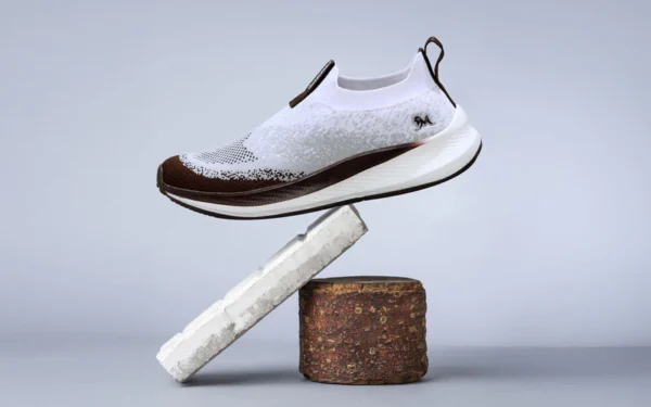 Blend Knit Slip Ons : Ivory-Brown - Image 5